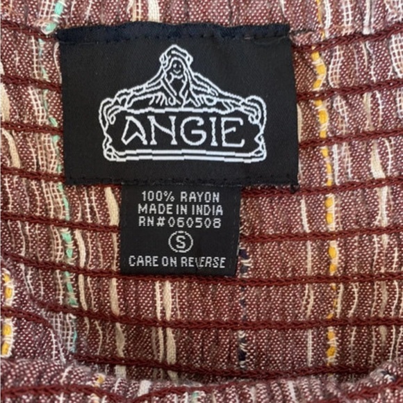 Striped Ruffle Bottom Romper - Picture 6 of 7